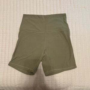 Lululemon Align 6” Bike shorts